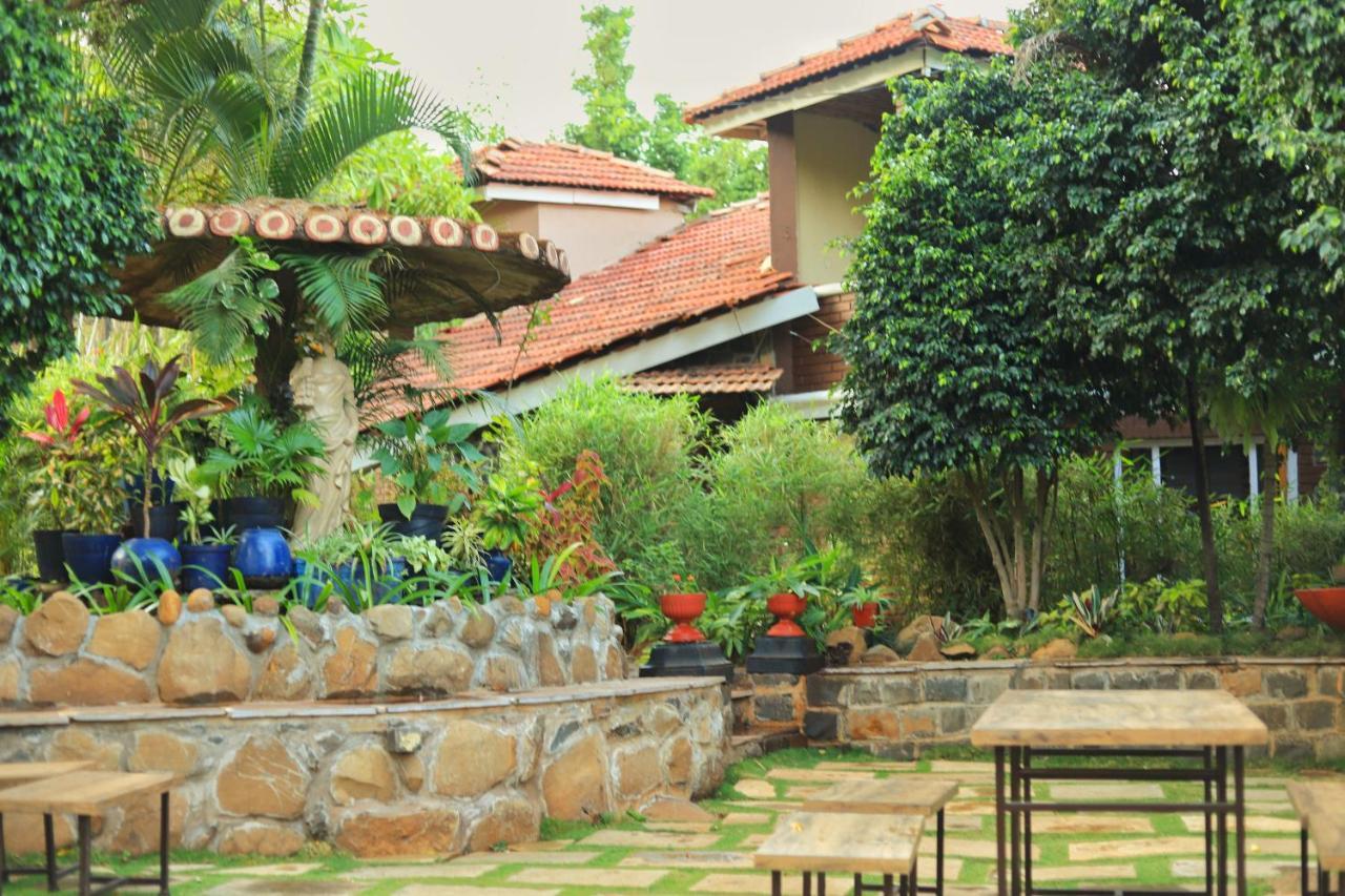 Achalaa Resort Kolhapur Eksteriør bilde