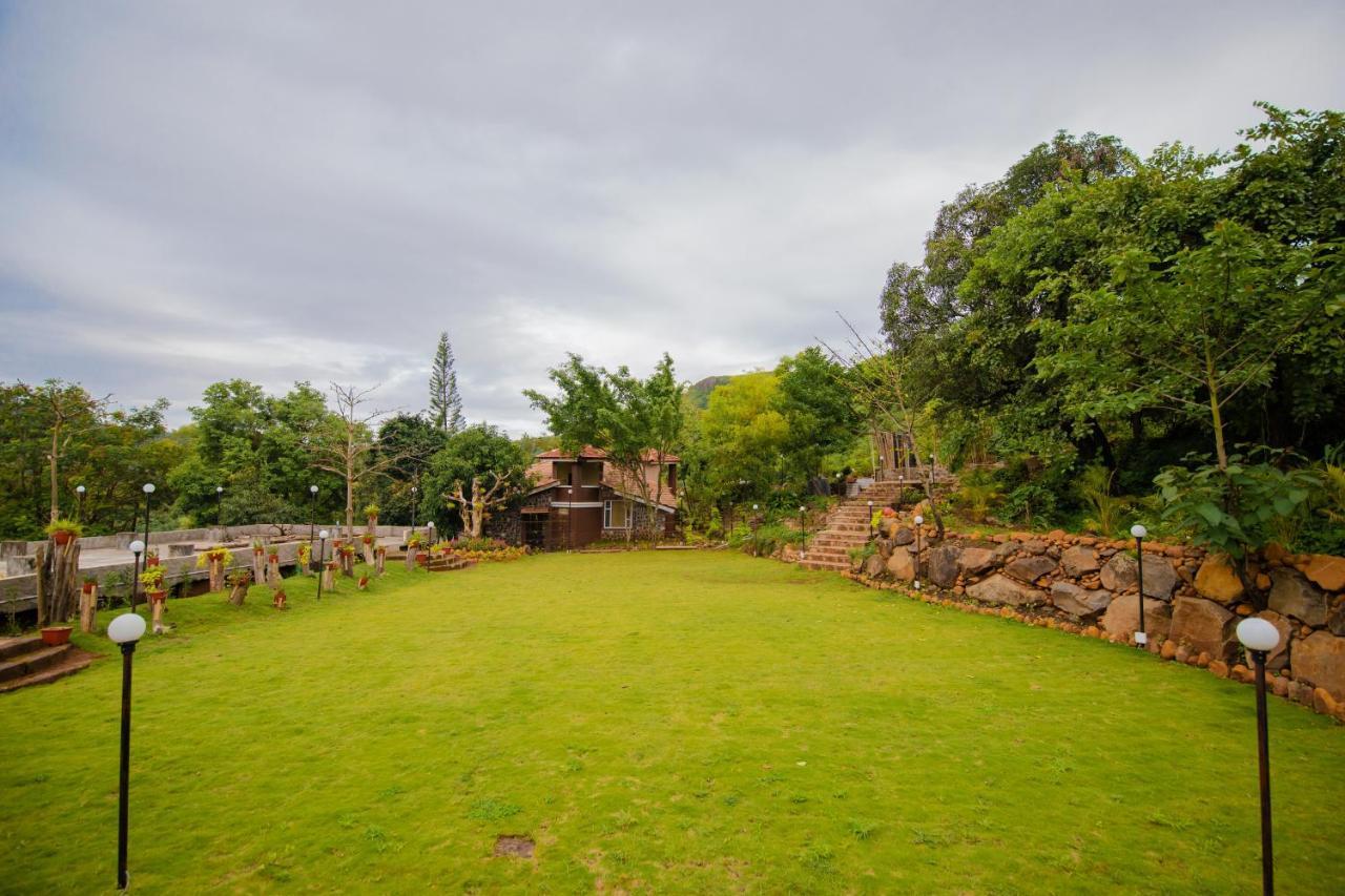 Achalaa Resort Kolhapur Eksteriør bilde