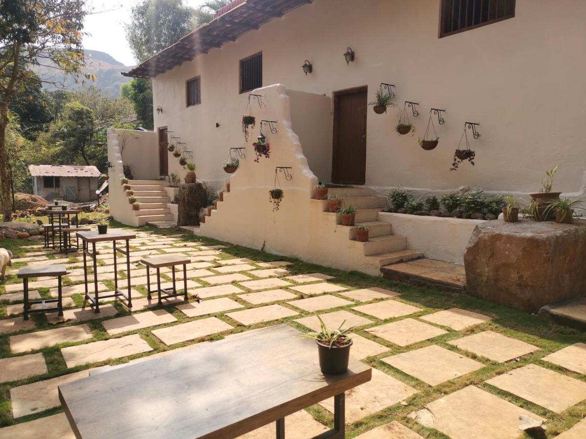 Achalaa Resort Kolhapur Eksteriør bilde